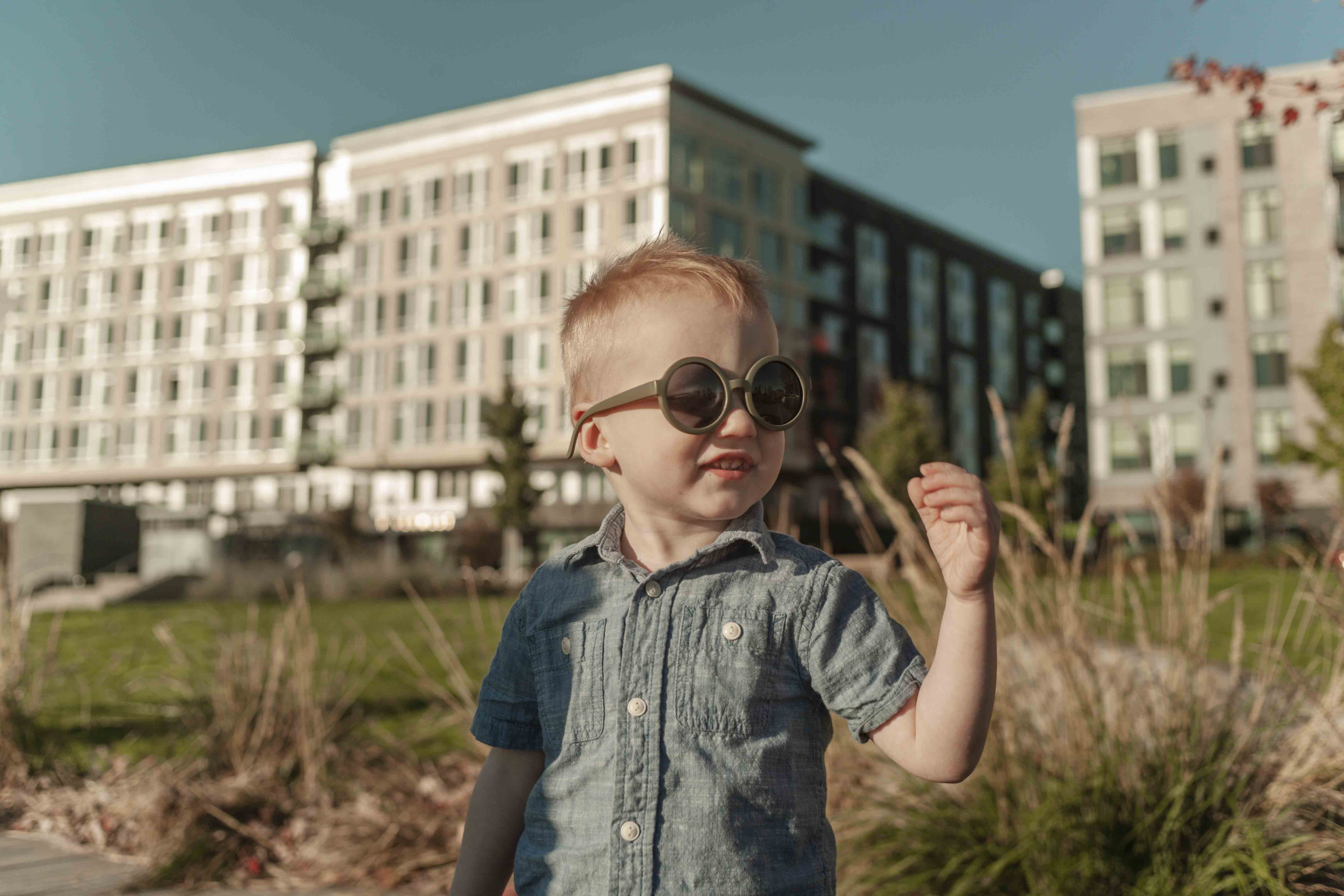 REAL SHADES Sluneční brýle Explorer 4+, Graphite/Black