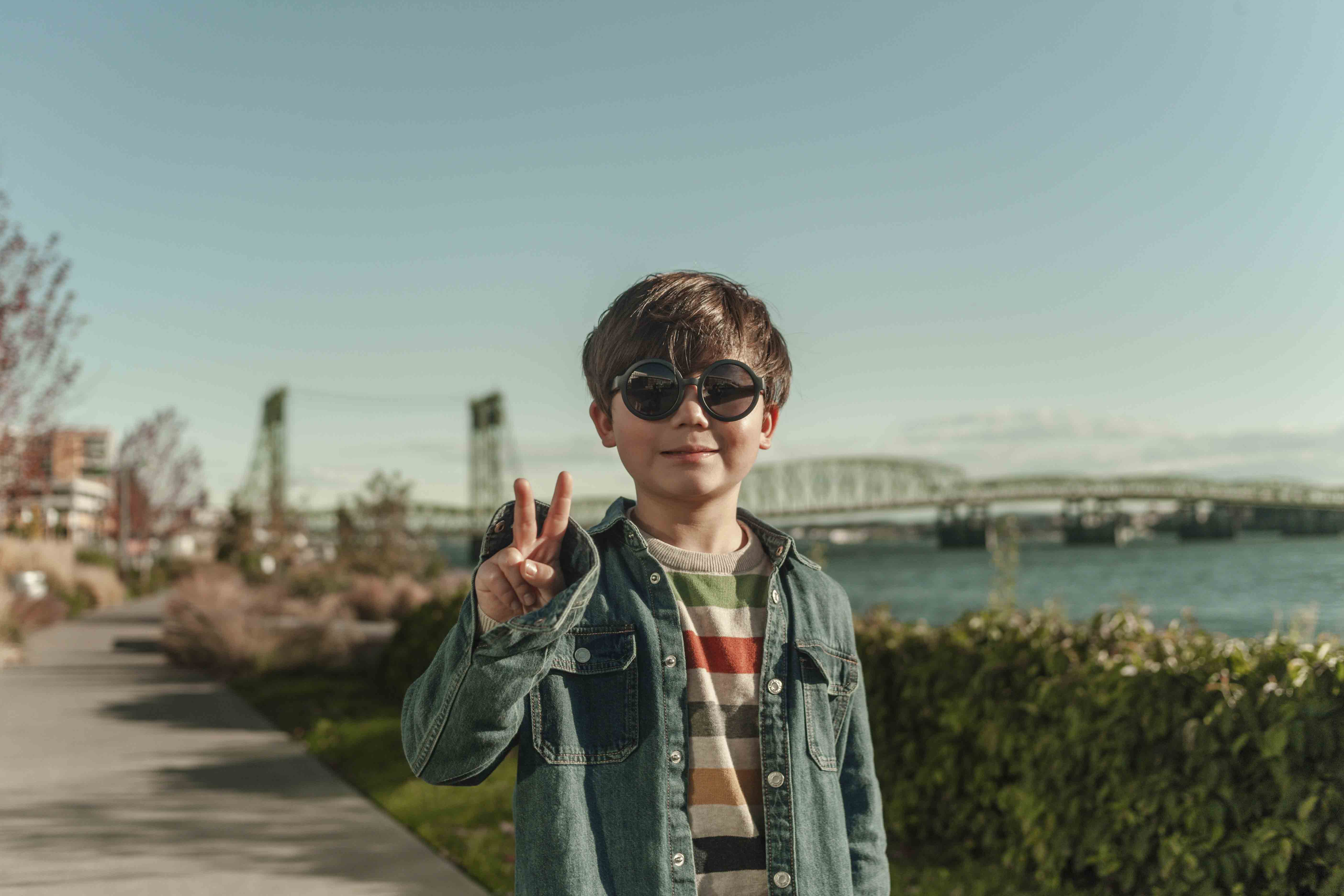 REAL SHADES Sluneční brýle Chill 4+, Black