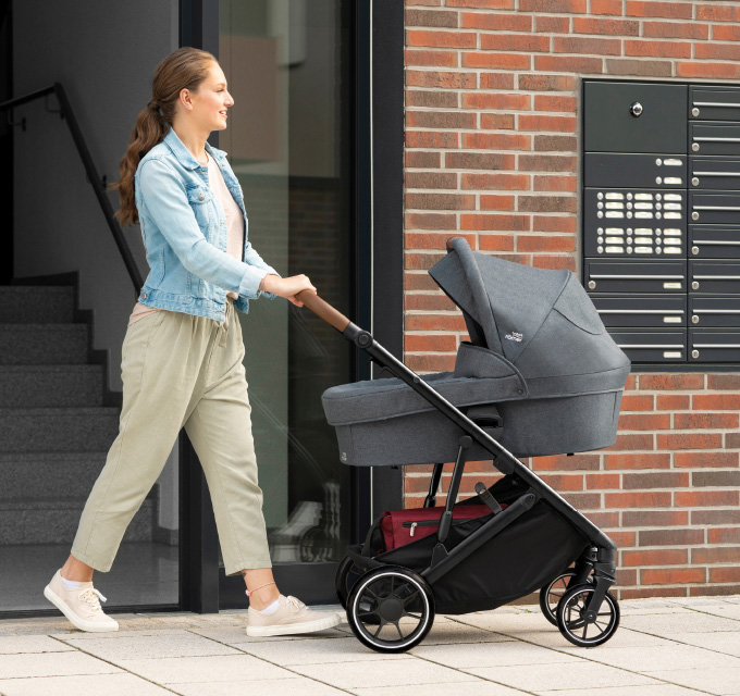 BRITAX Hluboká korba ke kočárku Strider M, Black Shadow