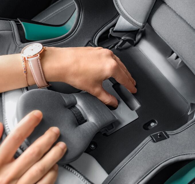 BRITAX Autosedačka Evolvafix, Space Black