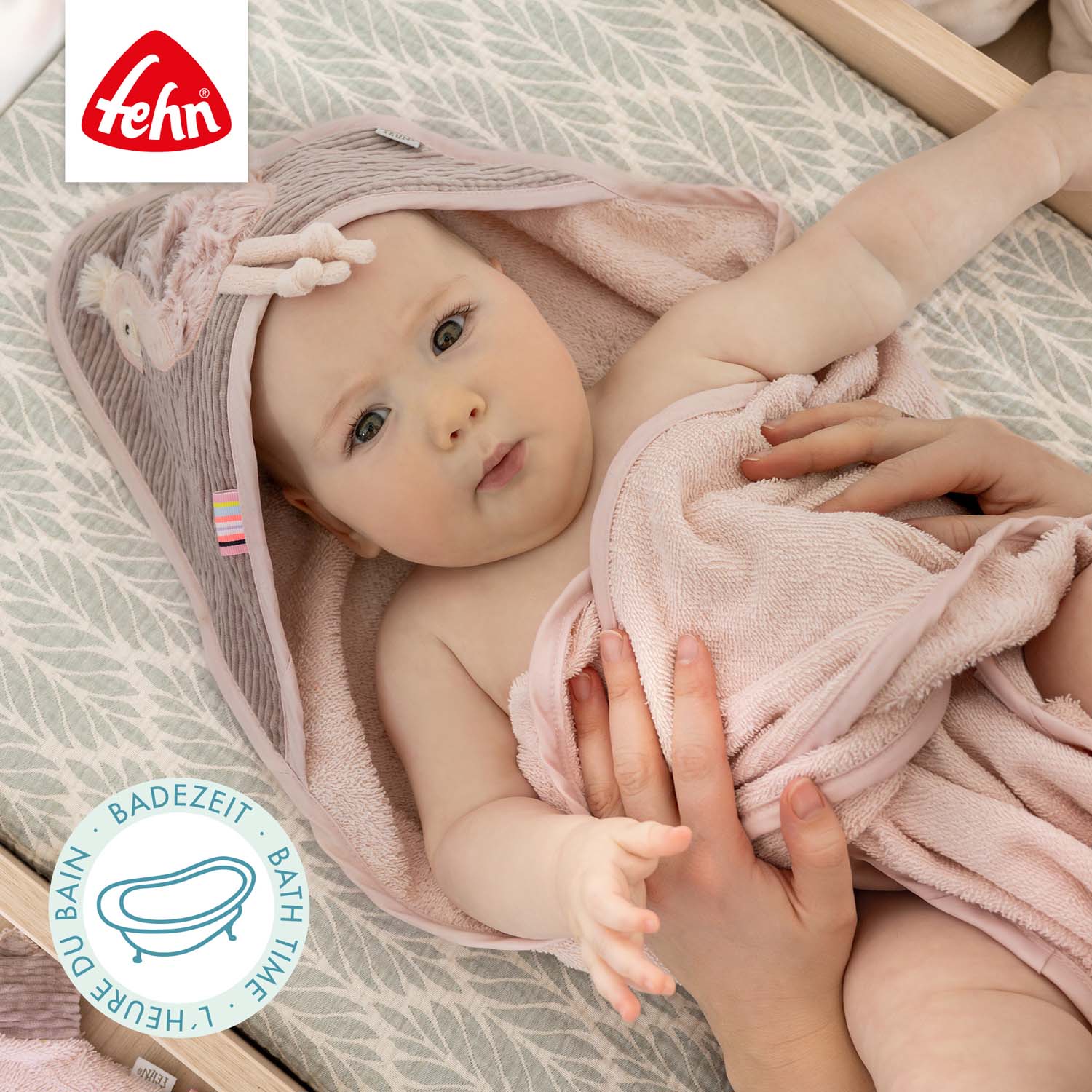 BABY FEHN Ručník s kapucí plameňák, Pink