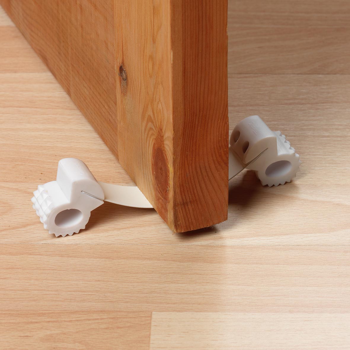 CLIPPASAFE Zarážka otevřených dveří