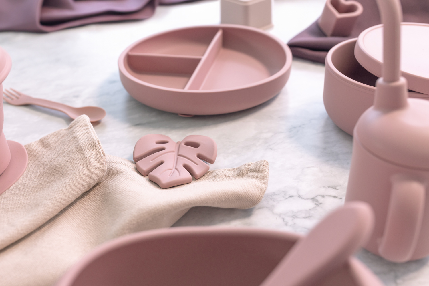 ZOPA Silikonový dělený talířek s přísavkou, Old Pink