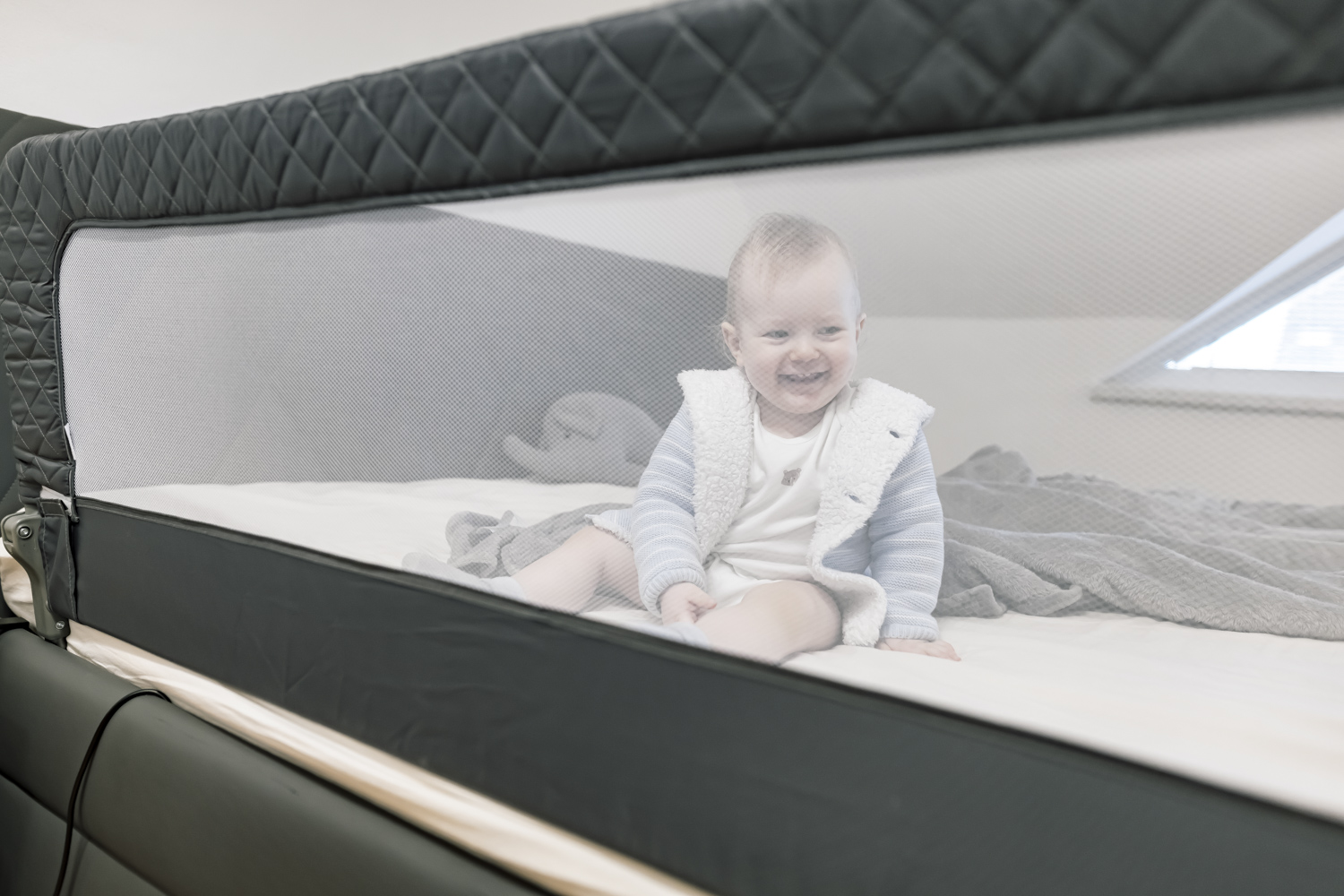 ZOPA Zábrana na postel Monna, Silver grey